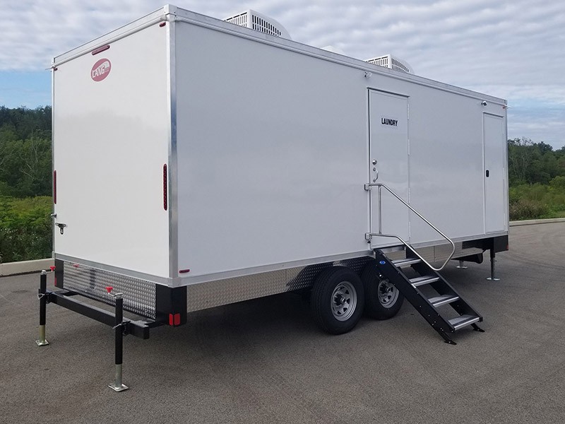 8 Station Laundry Room Trailer 21 ft 